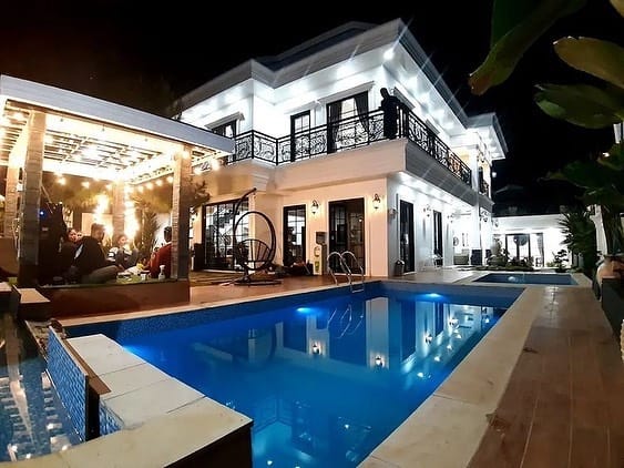 Sewa Villa Soraya malini  Puncak Bogor